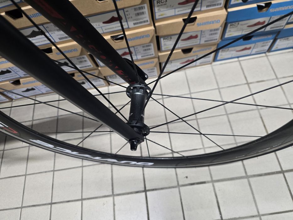 Rodas shimano dura ace calco estrada carbono