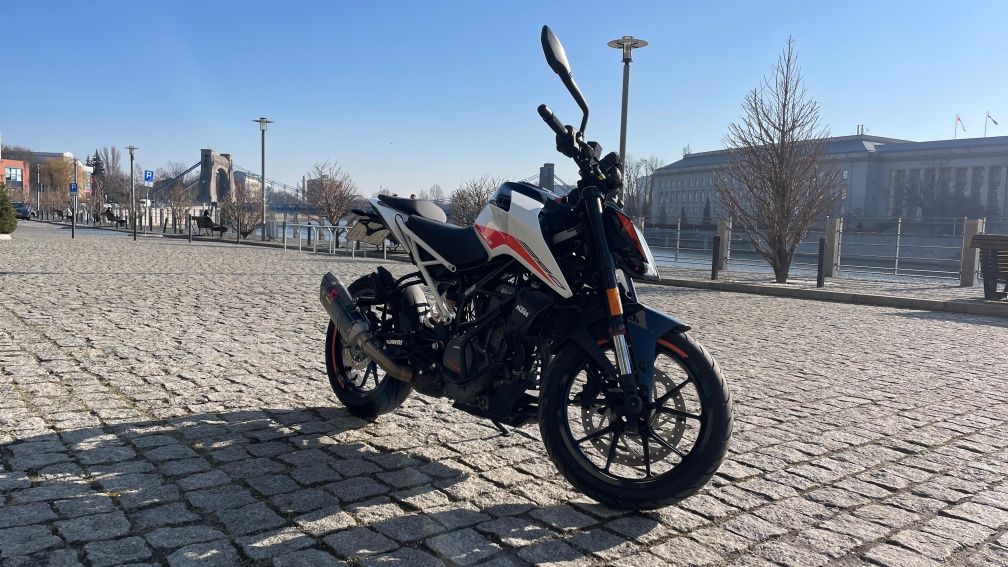 KTM Duke 390 Polski salon, jak nowy 2022r Akrapovic obniżony Quick shi