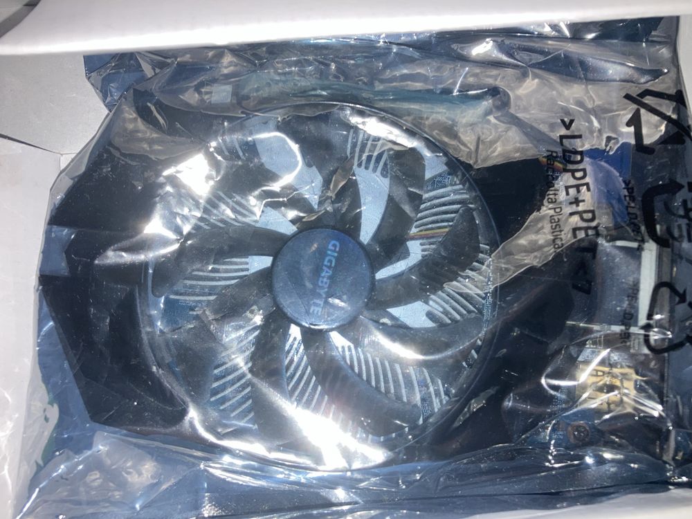 Nvidia GeForce GT 640 2GB DDR3 nova