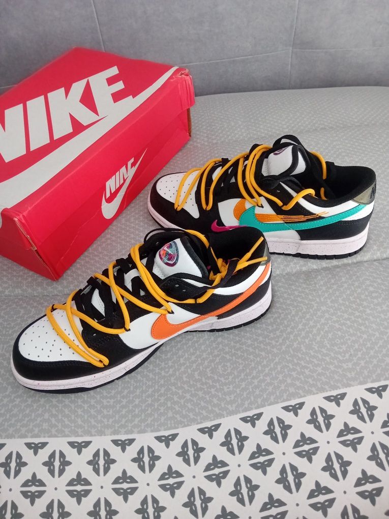 Ténis Nike / 40,5