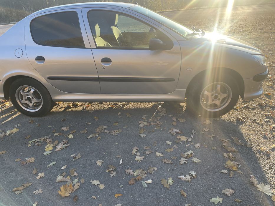 Продам автомобіль