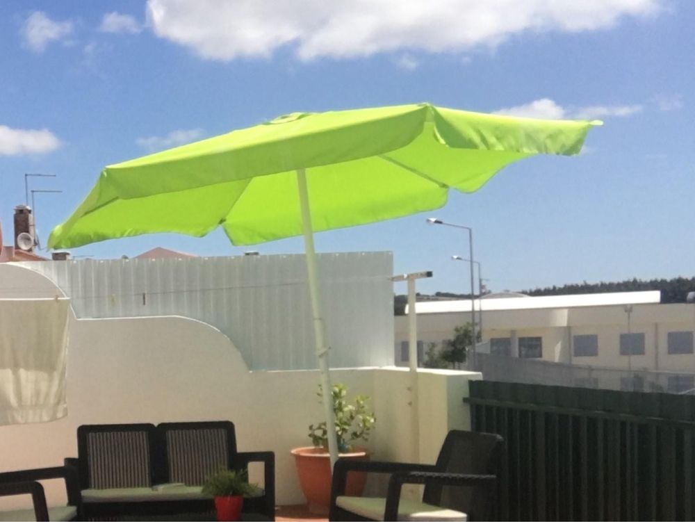 Chapéu de sol verde