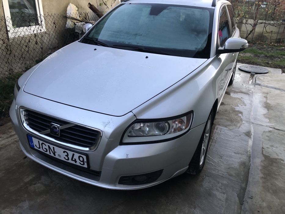 Вольво V50 cвiжопригнане