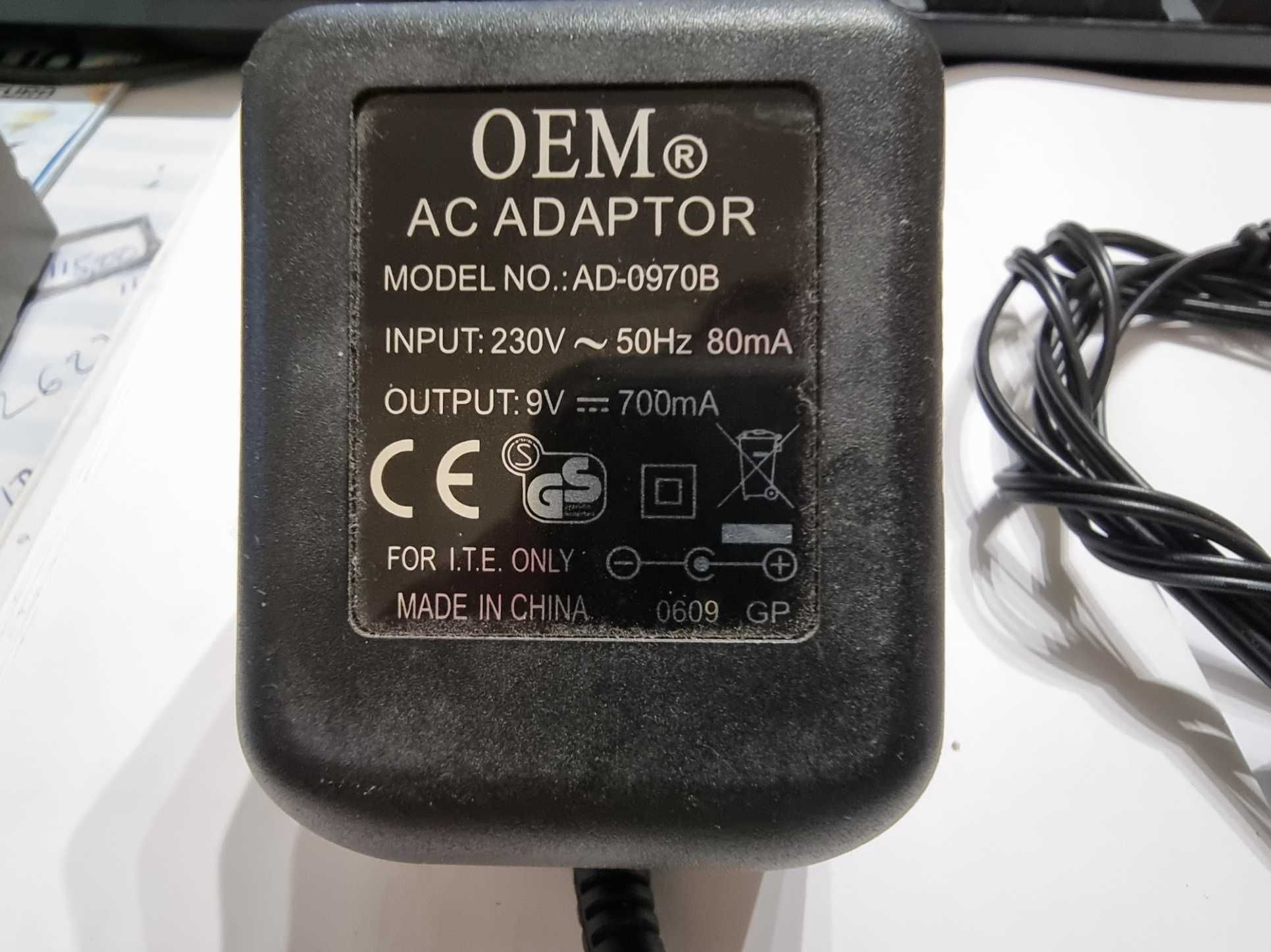 Vende-se media converter Level One