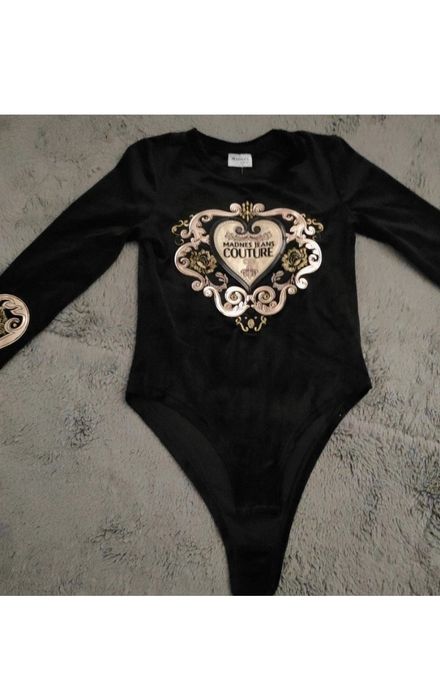 Body welurowe ozdobne