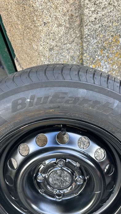 Jante e pneu como novo