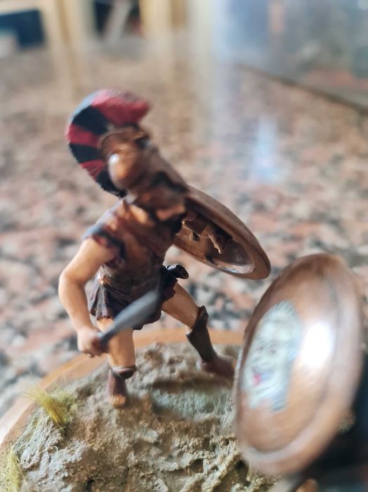 Soldados de chumbo - Diorama  de combate grego - pintado à mão.