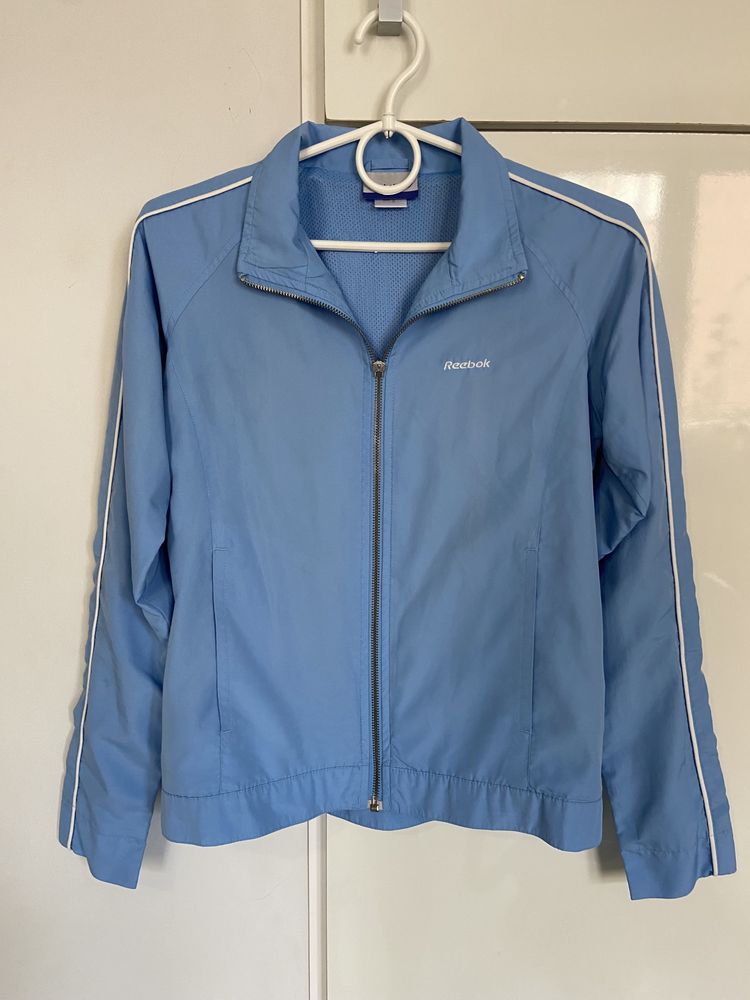 Niebieska baby blue kurtka wiatrówka Reebok