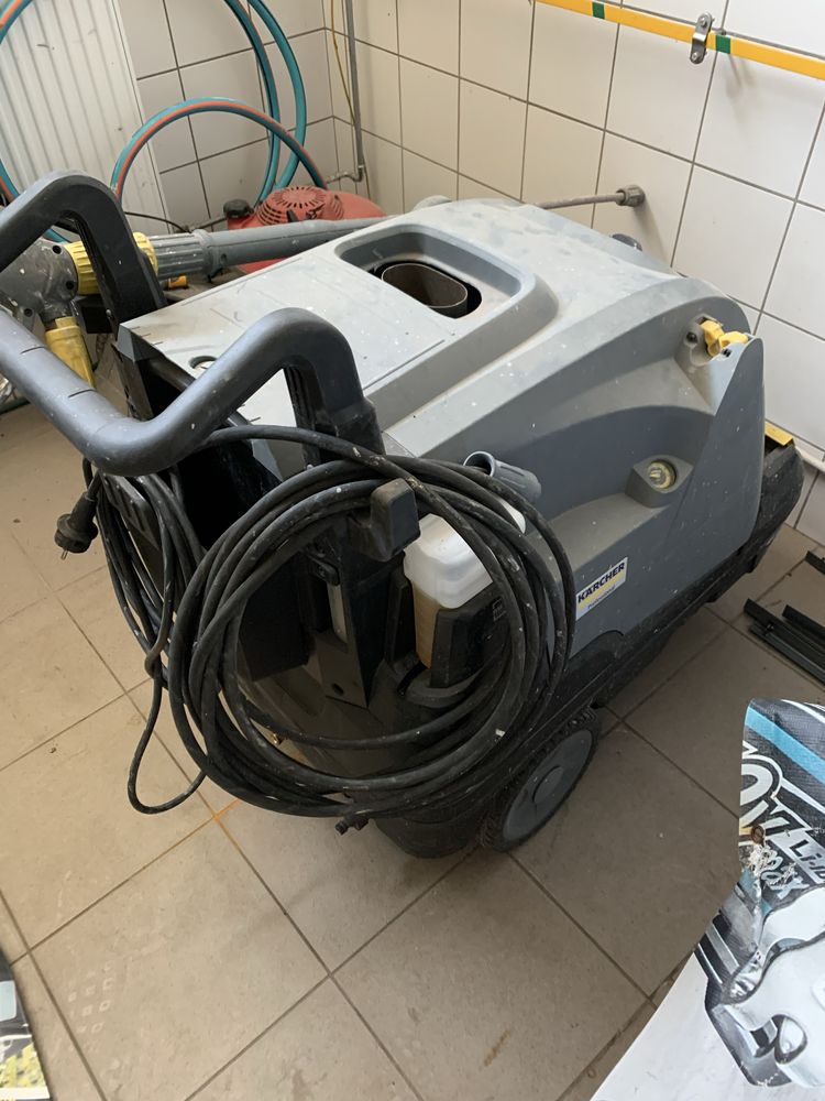 Karchet myjka cisnieniowa z podgrzewaniem wody HDS 6/14-4C