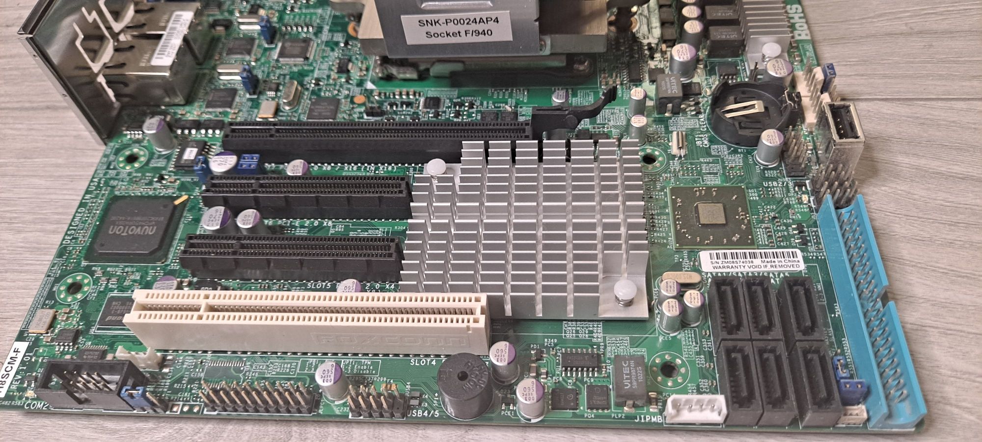 SuperMicro H8SCM-F 32GB RAM Opteron 4334