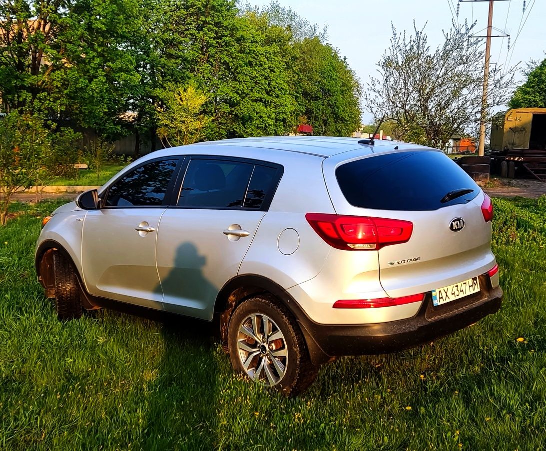 Продам КІА Sportage 2.4