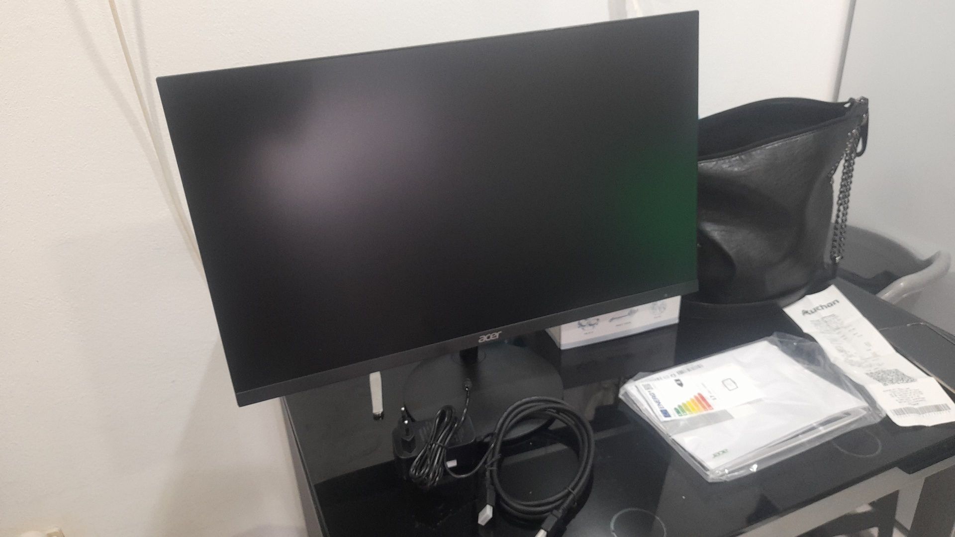 Monitor acer sa242yebi 1 mês de uso