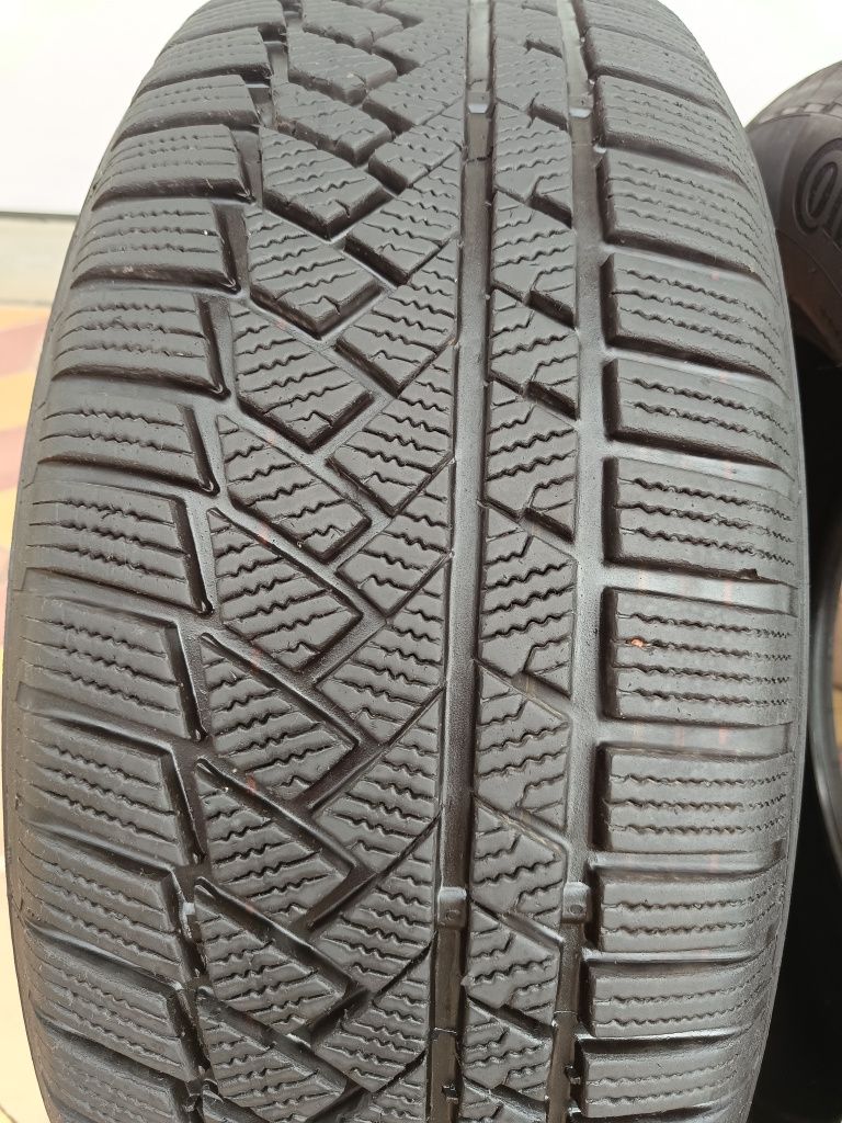 Opony zimowe Continental 225/60 R17
