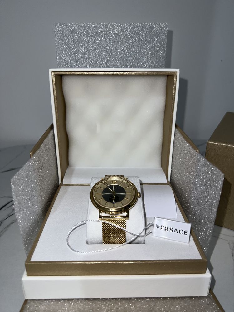 Luksusowy zegarek Versace