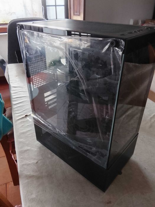 Caixa PC em óptimo estado