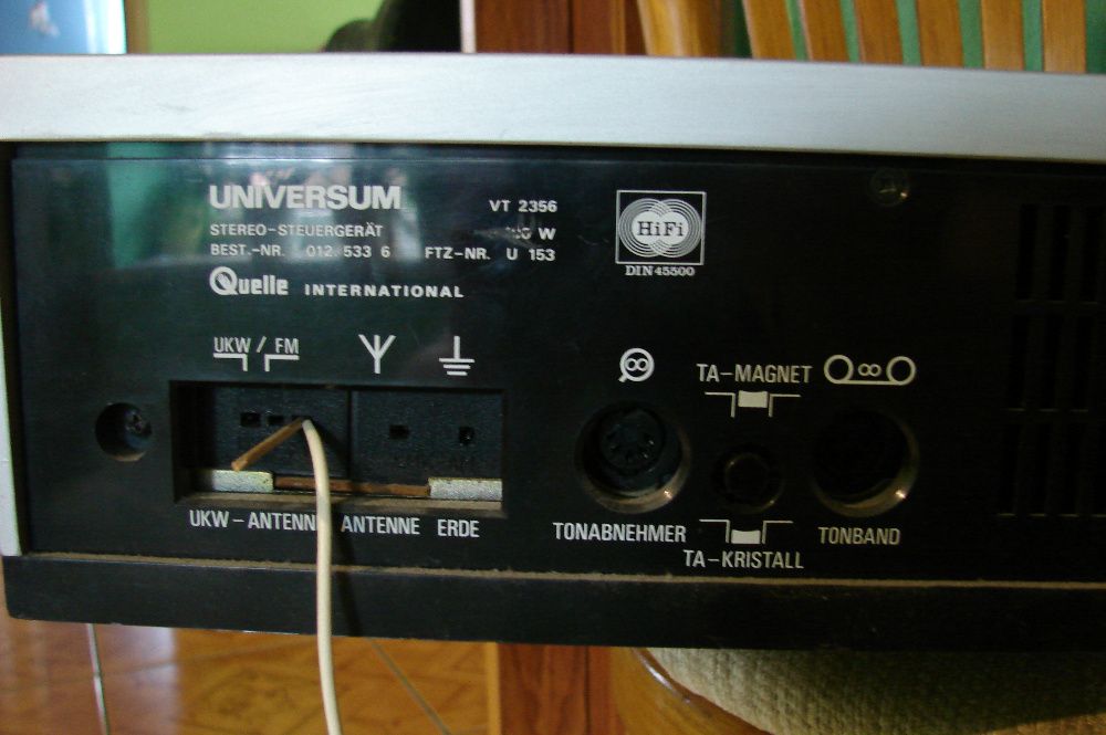 Ampiltuner UNIVERSUM Senator 100.