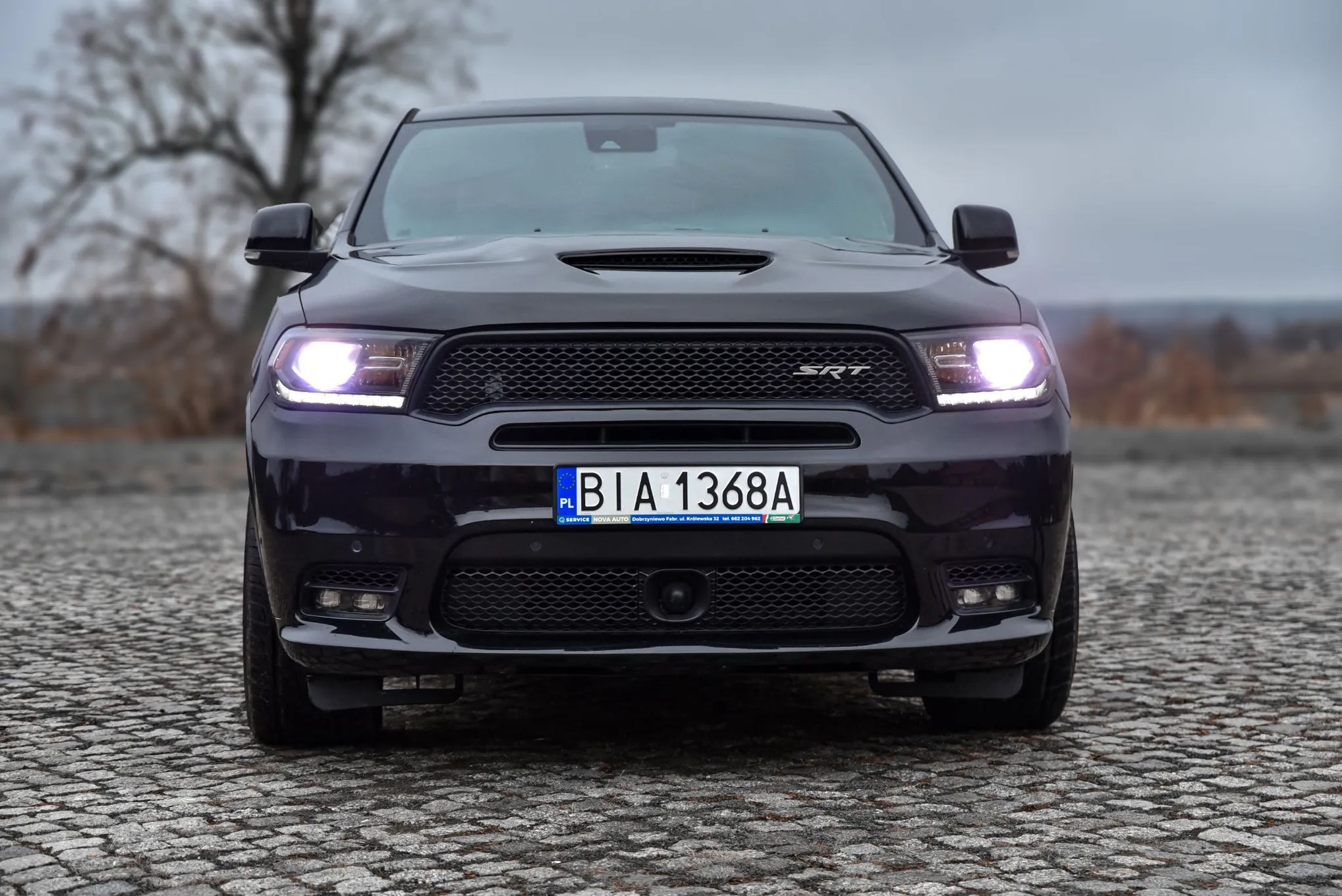 Dodge Durango Dodge Durango SRT 6.4 HEMI • 482 KM • 0–100 w 4,5 s Stan bdb Zamiana