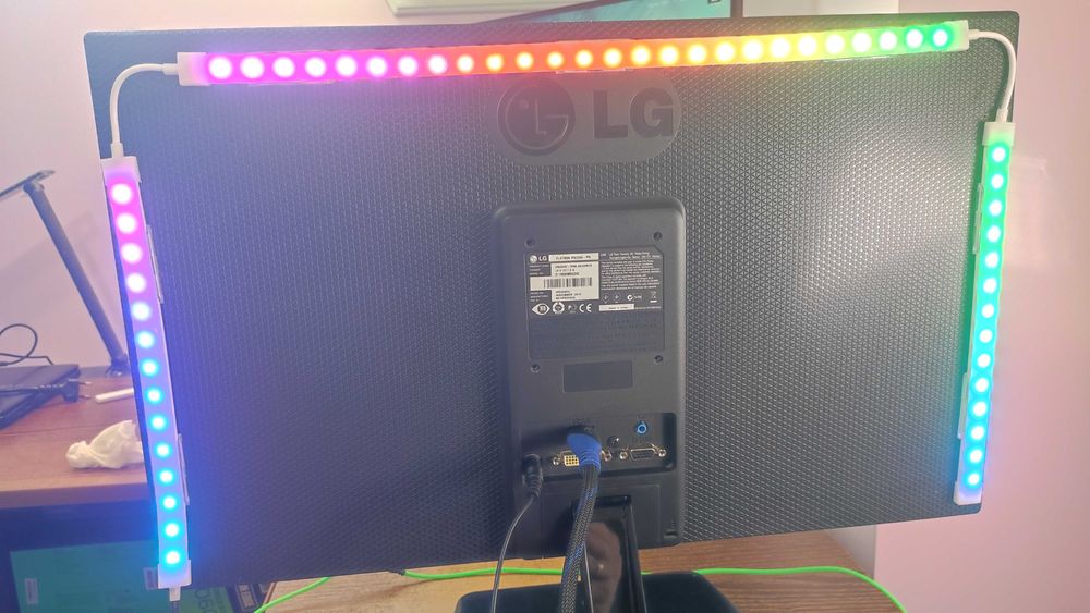 Монітор LG flatron ips234v pn