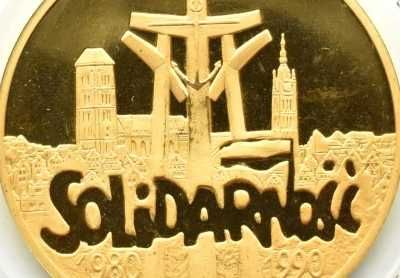 200 000 zł solidarność 1990 r 31.1 g