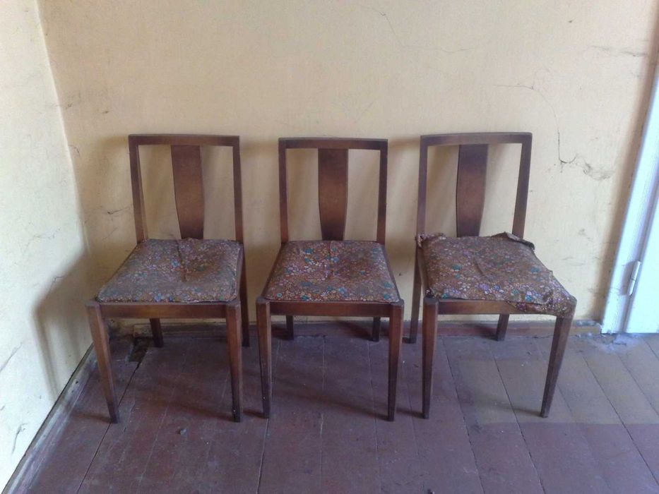 Krzesła z okresu PRL - stan bardzo dobry, siedziska do wymiany