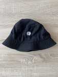 Czarny bucket hat