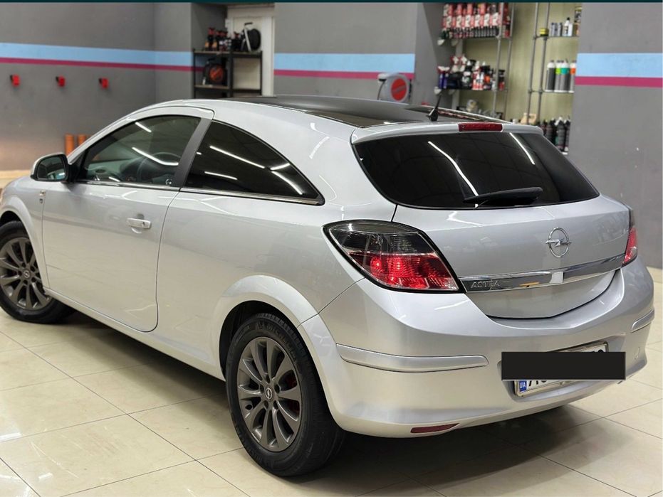Обмін Opel Astra H GTC