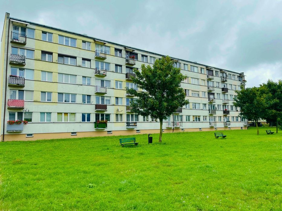 Środkowe, b ciepłe  mieszkanie w BLOKU w Chełmży