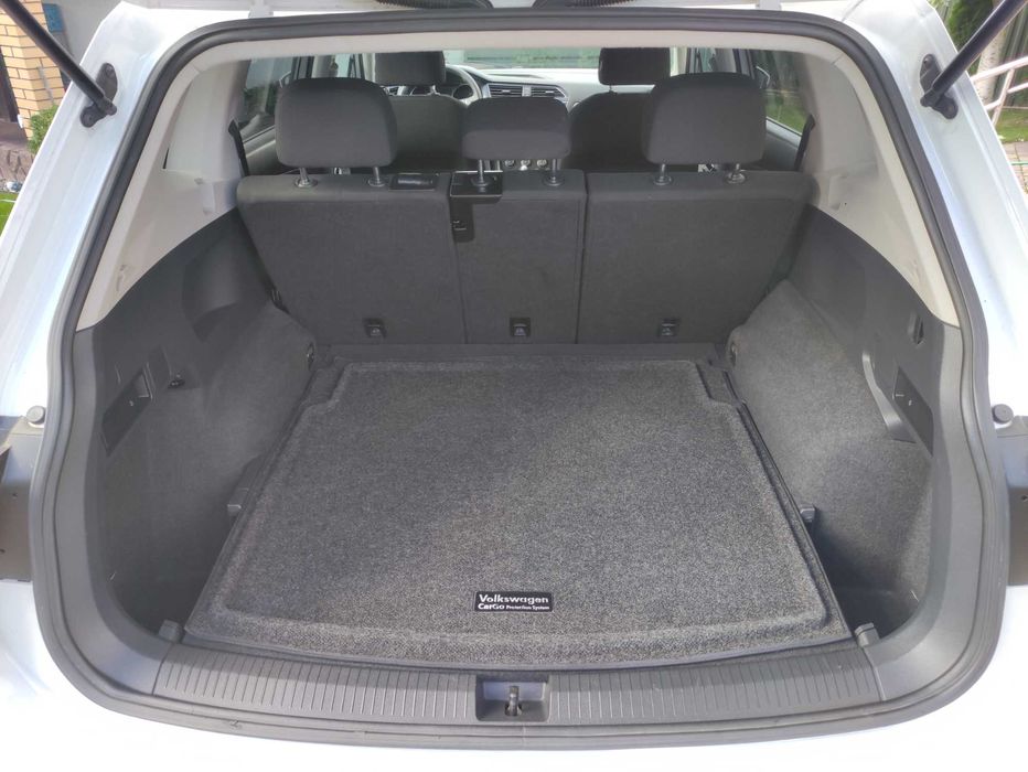 Volkswagen Tiguan,  2017