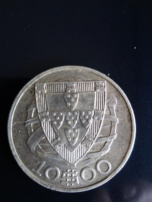 Moeda de prata de 10 escudos de 1942