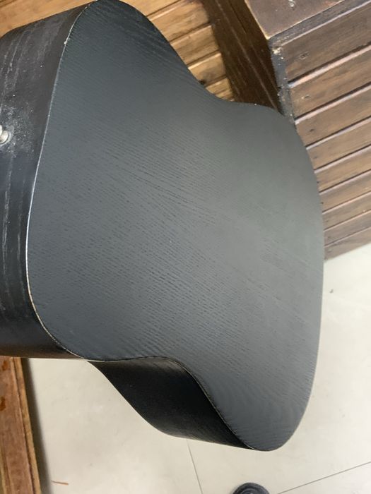 гитара продам срочно