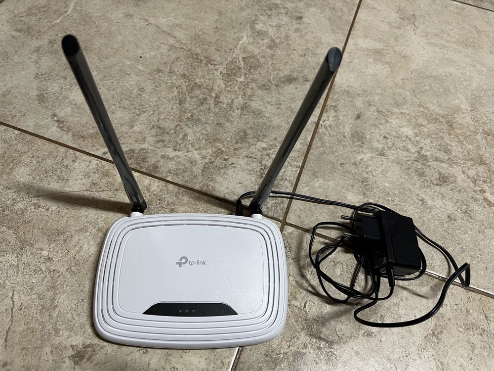 Router Wi-Fi TP-LINK TL-WR841N (N300 - 300 Mbps)