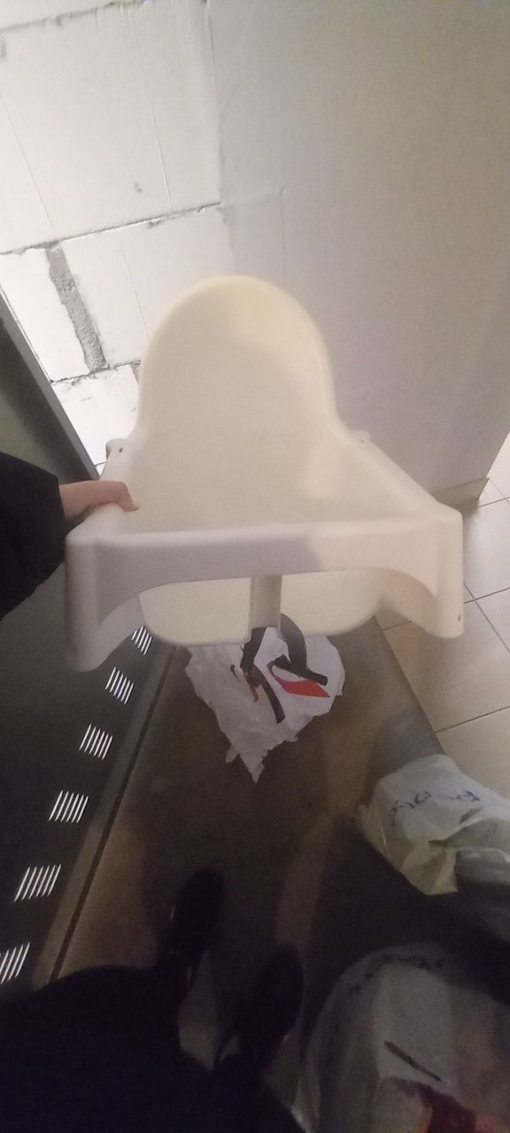Poduszka i krzeselko antilop ikea