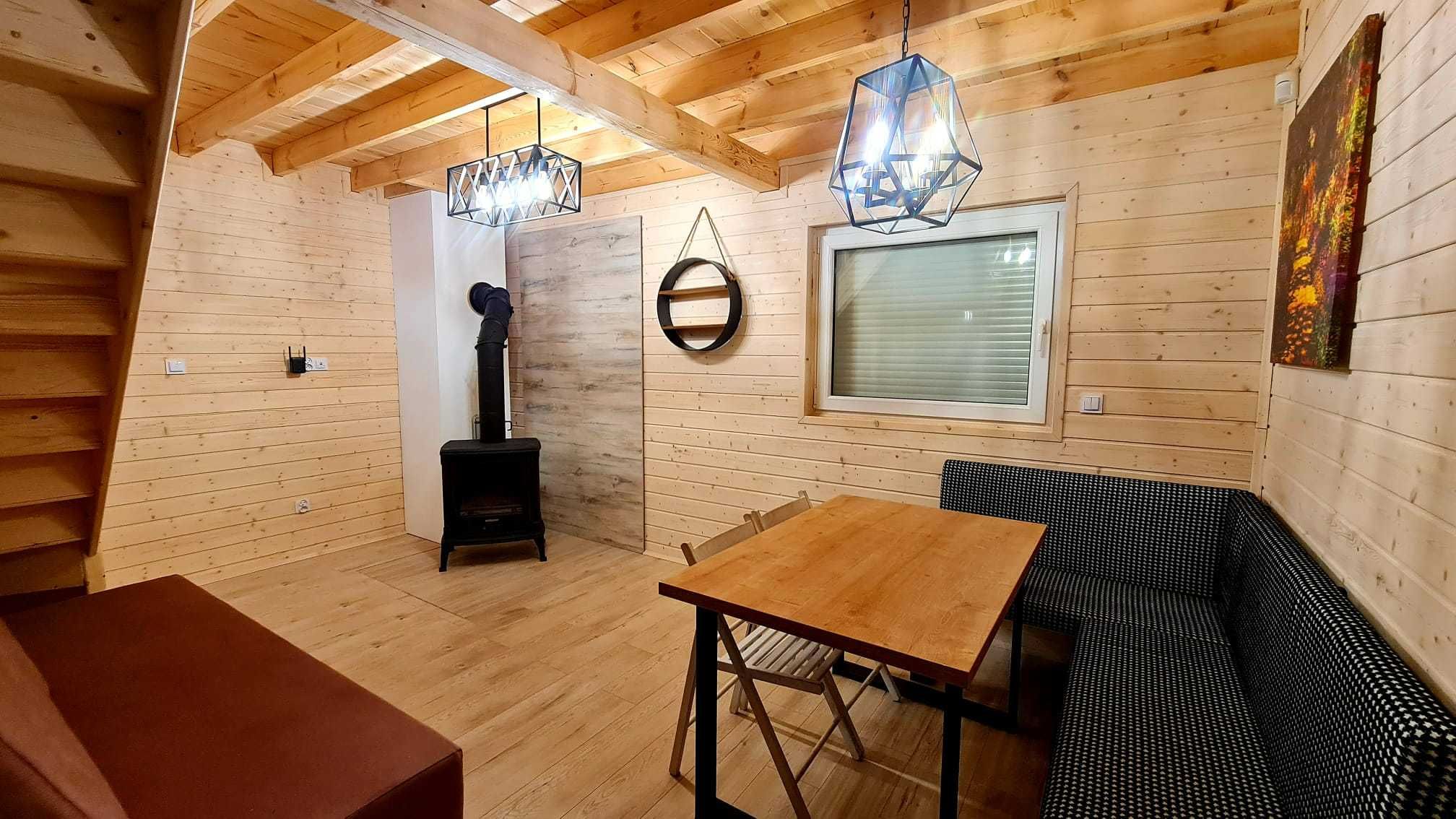Wakacje Dom z prywatnym jacuzzi, sauna, grzyby, las, jezioro kominek