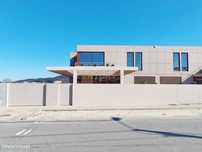 "Villas Jardim" | MoradiaT3 | Construção Nova | 3 Frentes | Piscina |