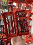 Набір біт та головок 1/4" MILWAUKEE з храповиком, 38шт (4932498381)
