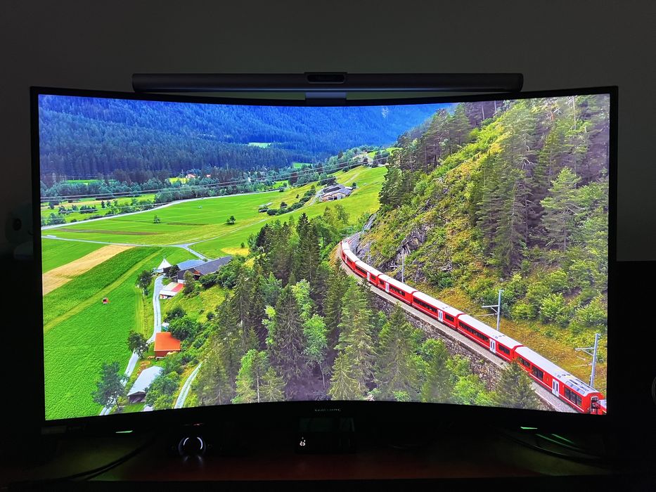 Monitor Samsung Odyssey G7 32” 240Hz