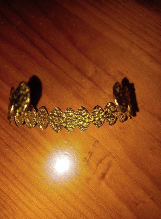 Pulseira em aço inoxidável ajustável