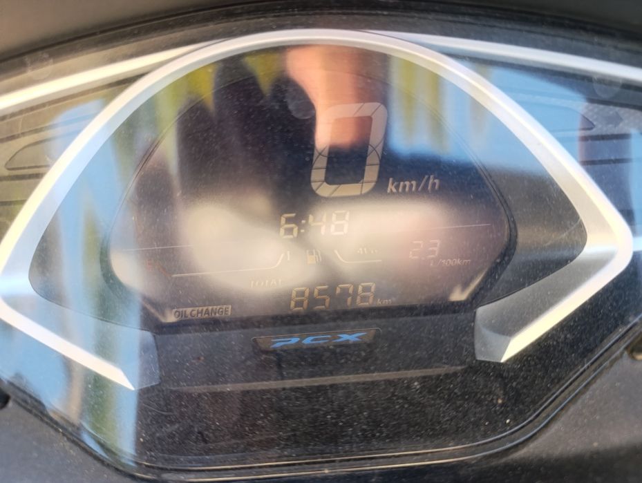 PCX Honda, em bom estado.