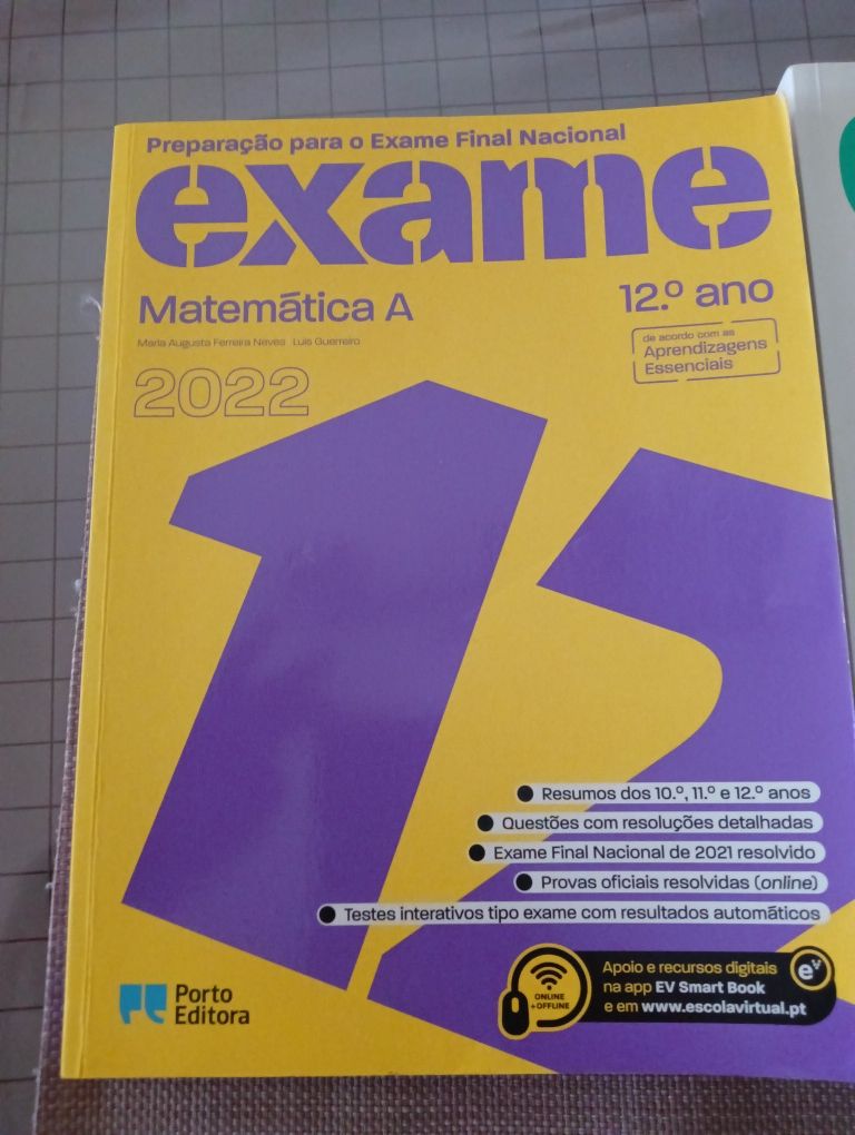 Livros preparação exame matemática A 12 ano