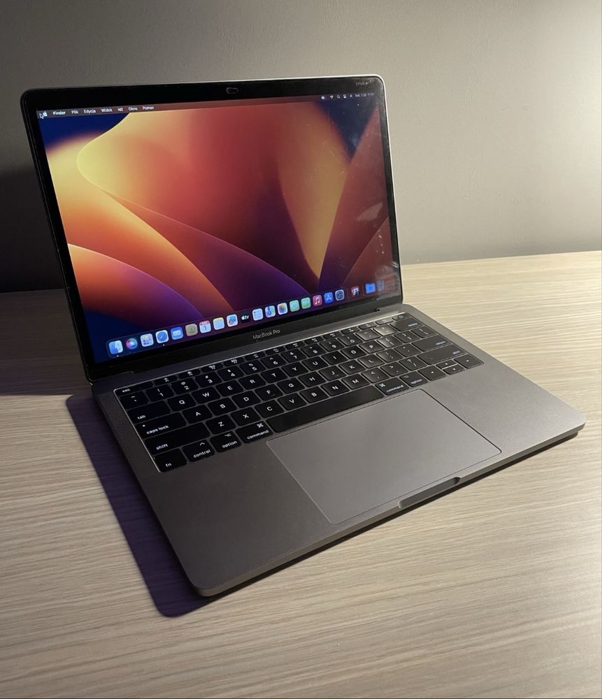 Macbook pro 13’ i5 8/128gb z 2017 super stan