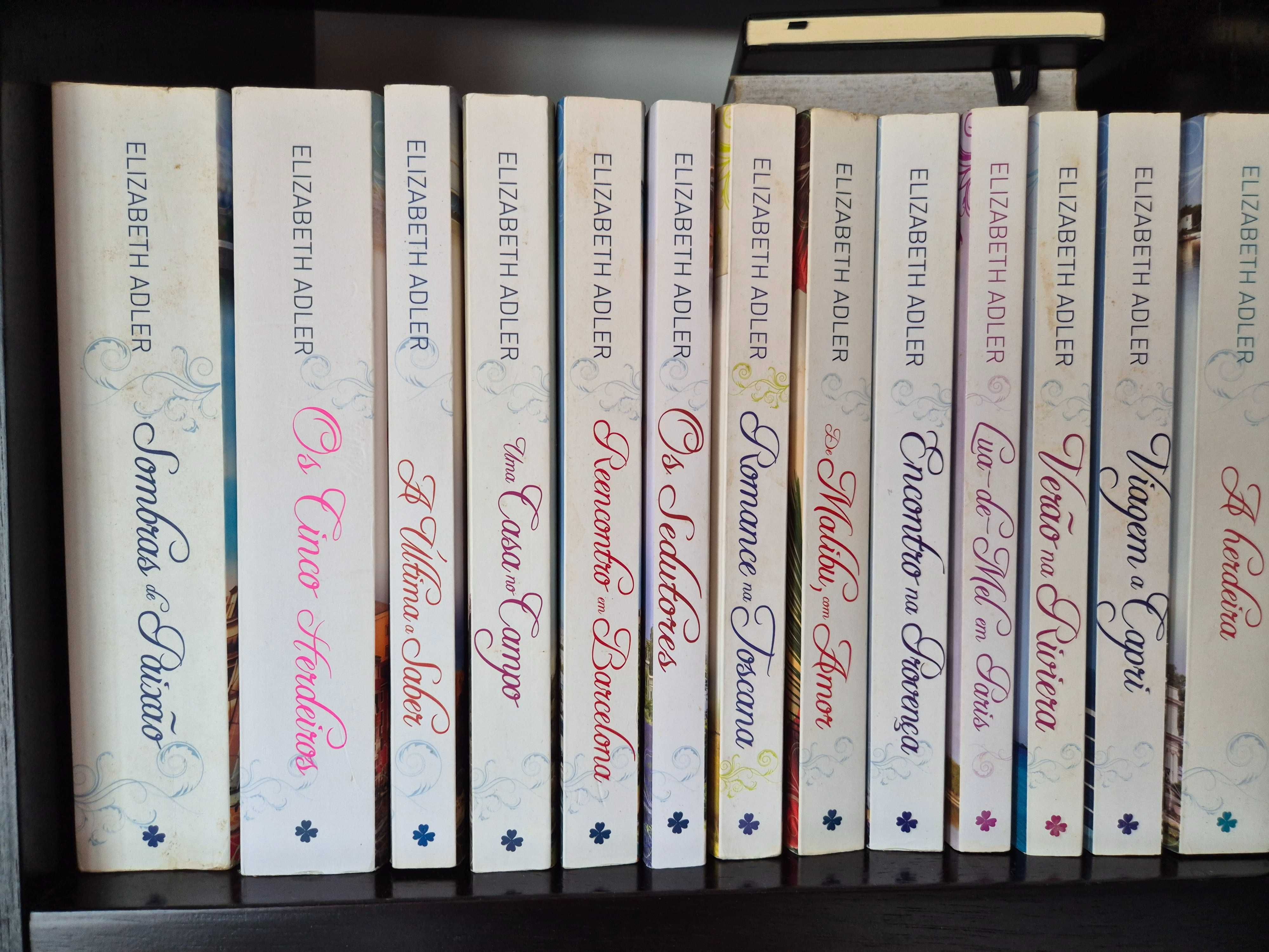 Livros  de 3 autoras, romance