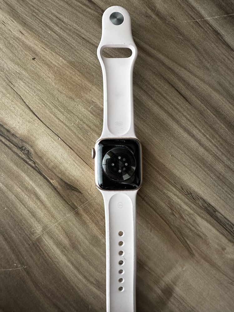 Продам apple watch 6