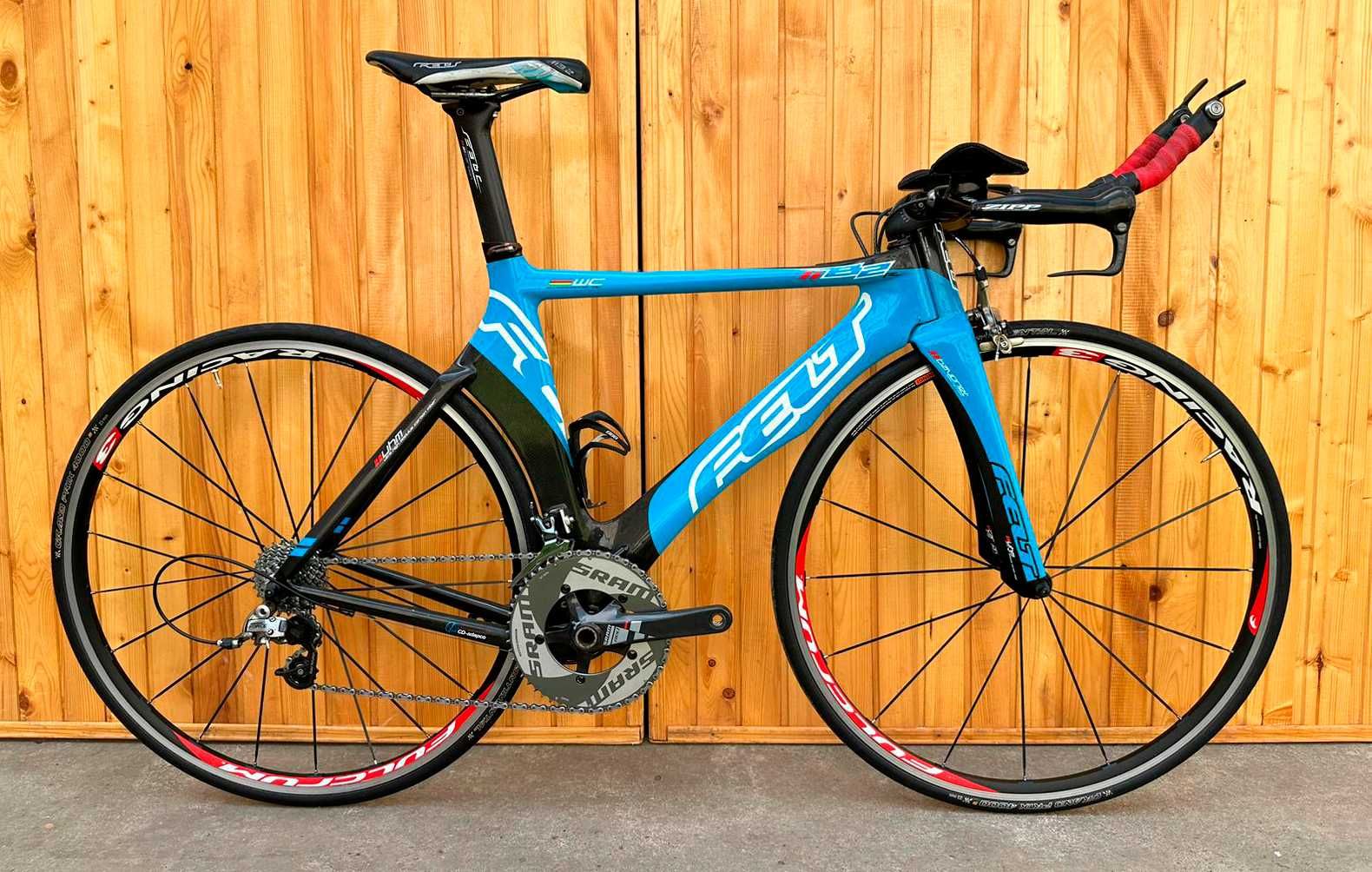 Felt B2 TT (США)