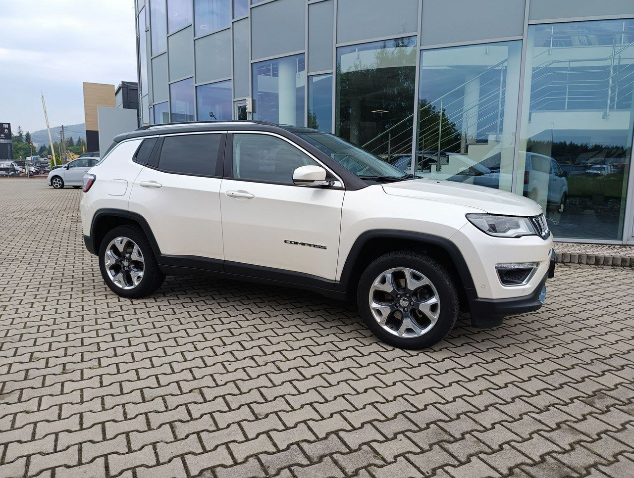 Jeep Compass Limited 1.4 170KM AT 4x4 , NAVI, niski przebieg, wyposażenie