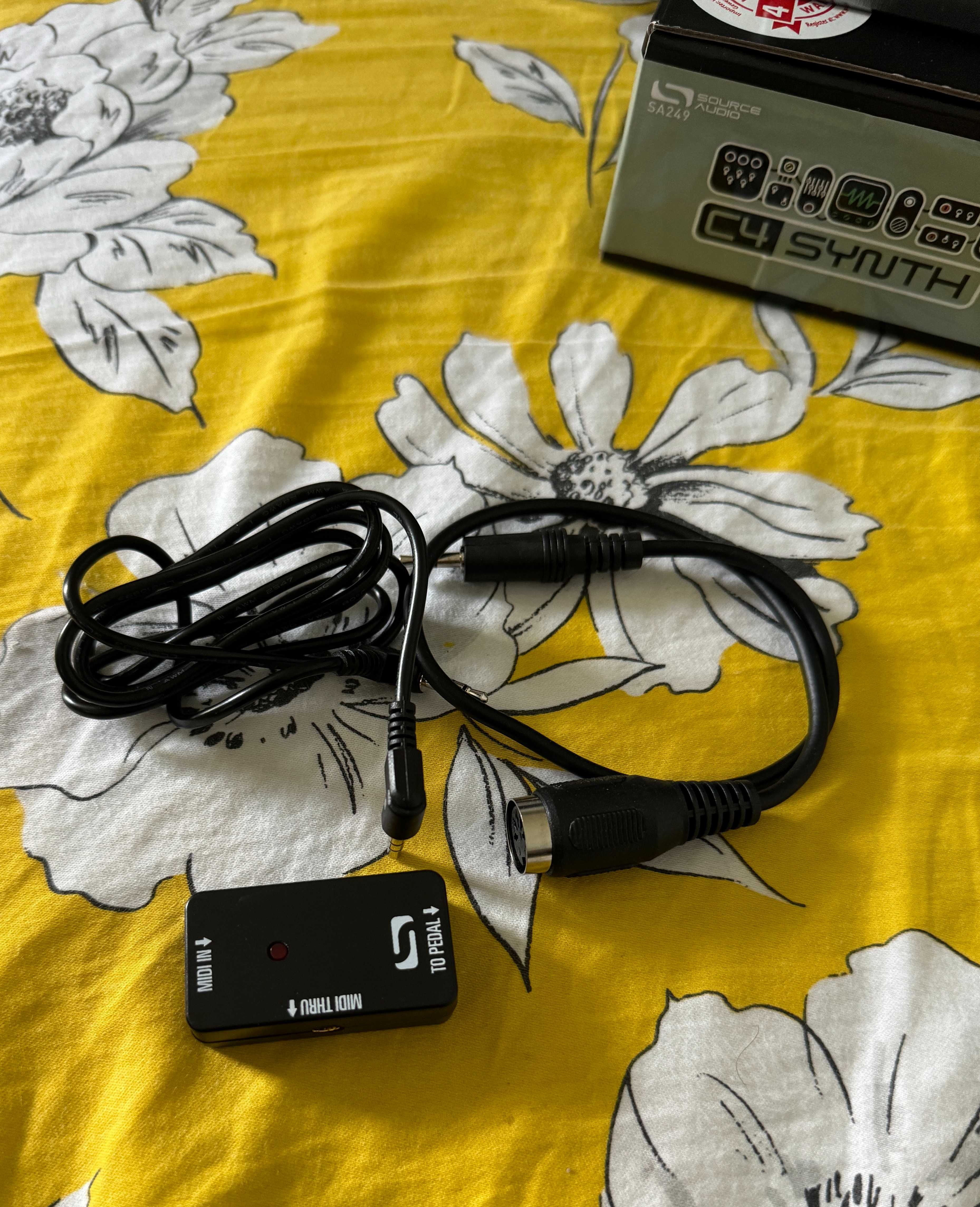 Source Audio C4 SA249 + Source SA168 MIDI Adapter (Jak nowe!) Efekt