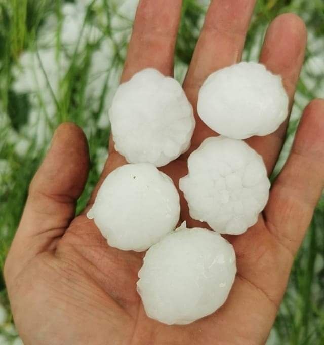 Usuwanie wgnieceń bez lakierowania metodą PDR Gradobicie