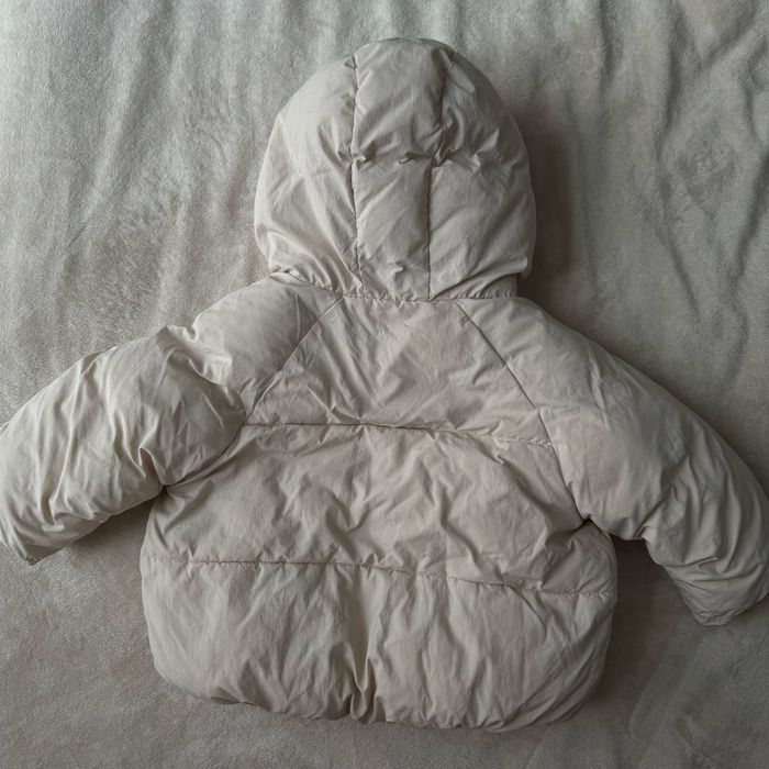 Зимова куртка Zara