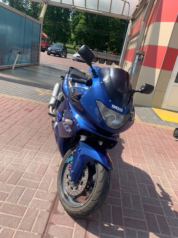 Yamaha YZF-600r 2001