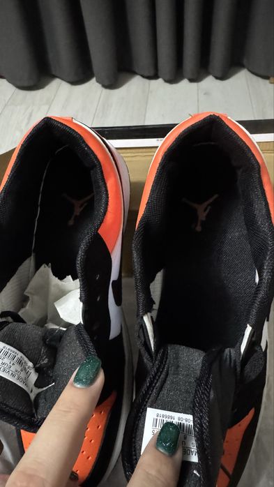 Кроссовки джордан новые