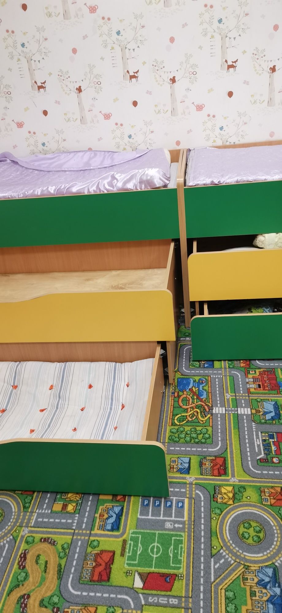 Ліжко трьохярусне дитяче для садочка детская кроватка дитячі  меблі